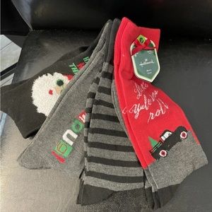 NWT Hallmark Mens Trouser  Christmas 4 pair Socks Size 8-12 Shoe Size
